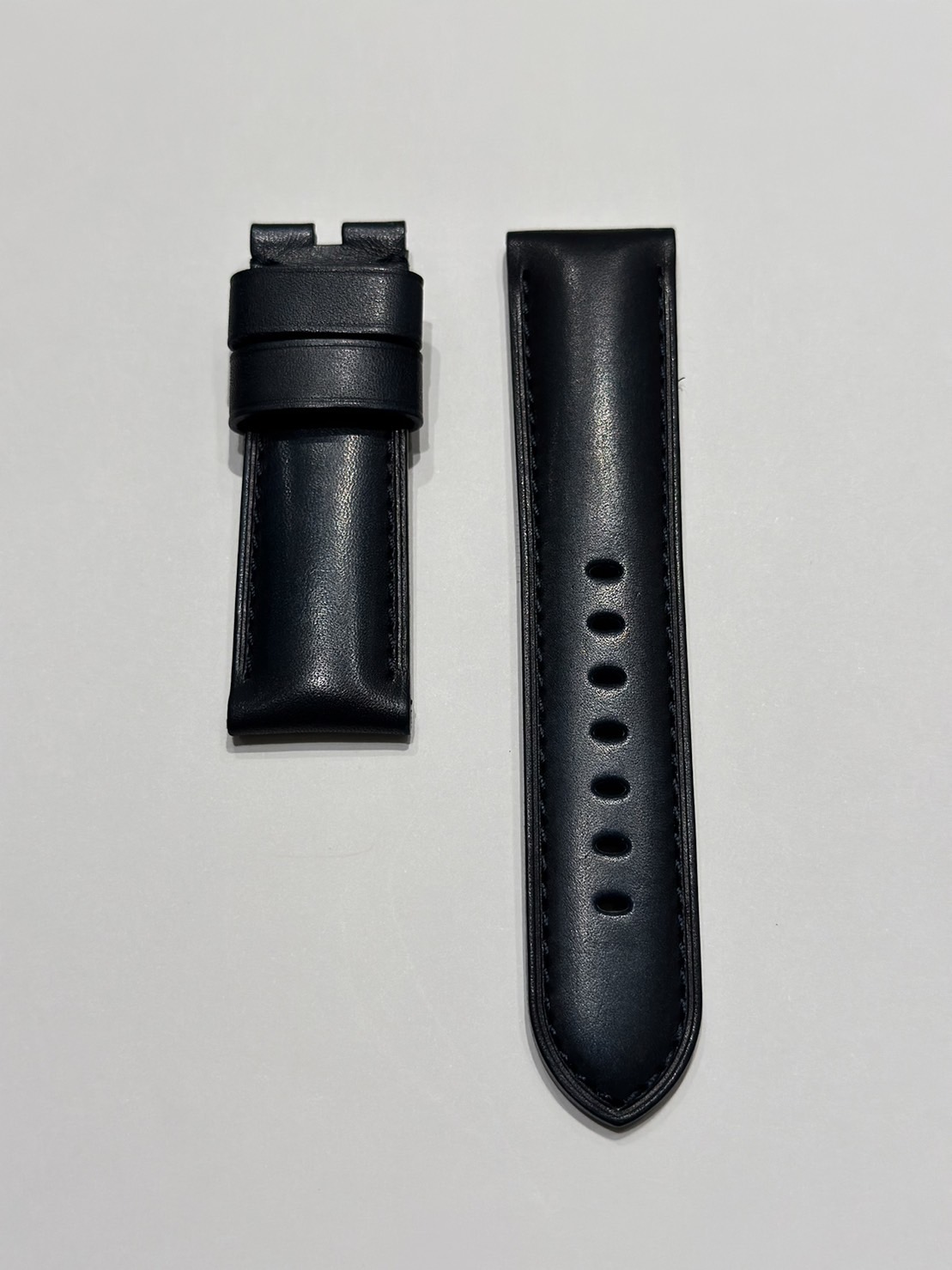 未使用品 パネライ純正カーフストラップ尾錠用 24-22mm ブラック - 時計