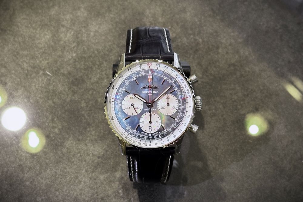 breitling_ブライトリング_navitimer_ナビタイマー_B01_chronograph_クロノグラフ_41_japanedition_ジャパンエディション_AB0139211C2A1_