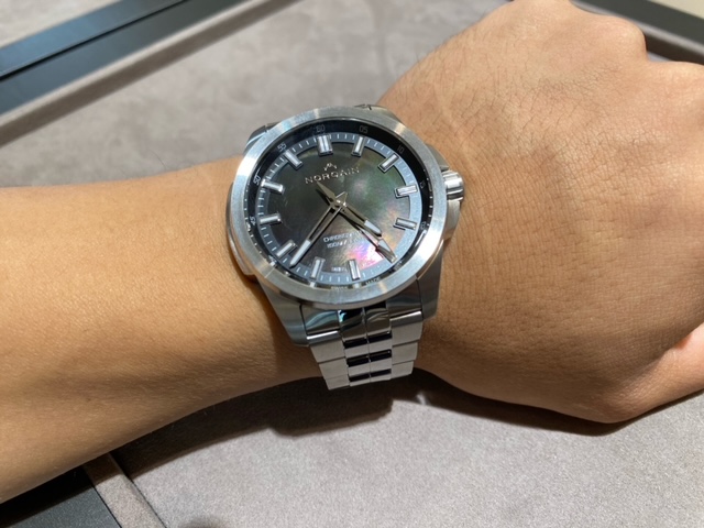 ノルケイン＿インディペンデンス 42mm JPブラックマザーオブパール＿NN3000S03A/MBJ301/102SI