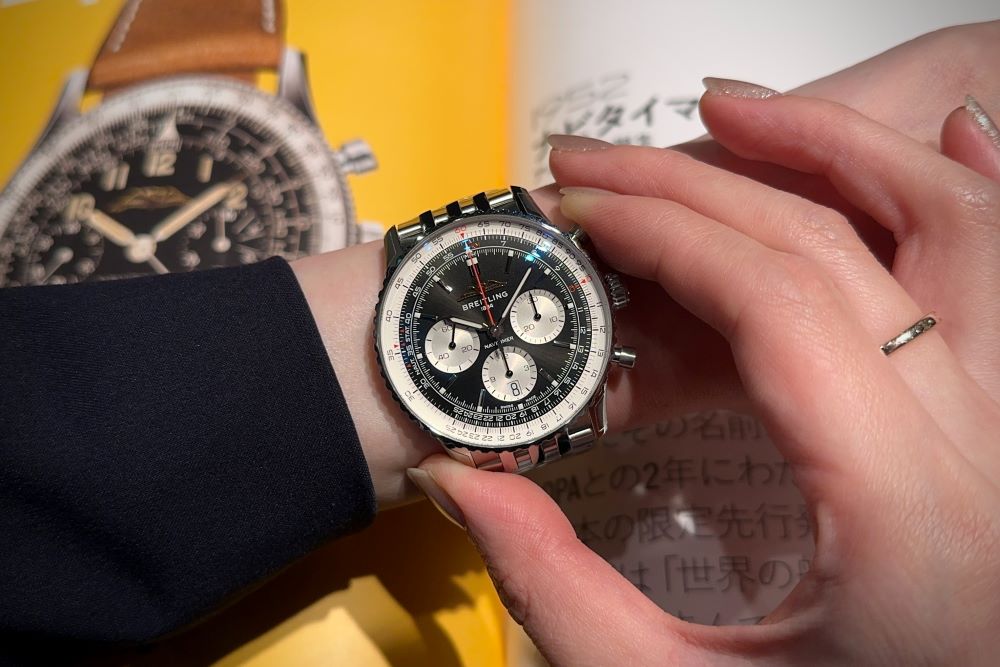 breitling_ブライトリング_navitimer_ナビタイマー_B01_chronograph_クロノグラフ_43_AB0138211B1A1_